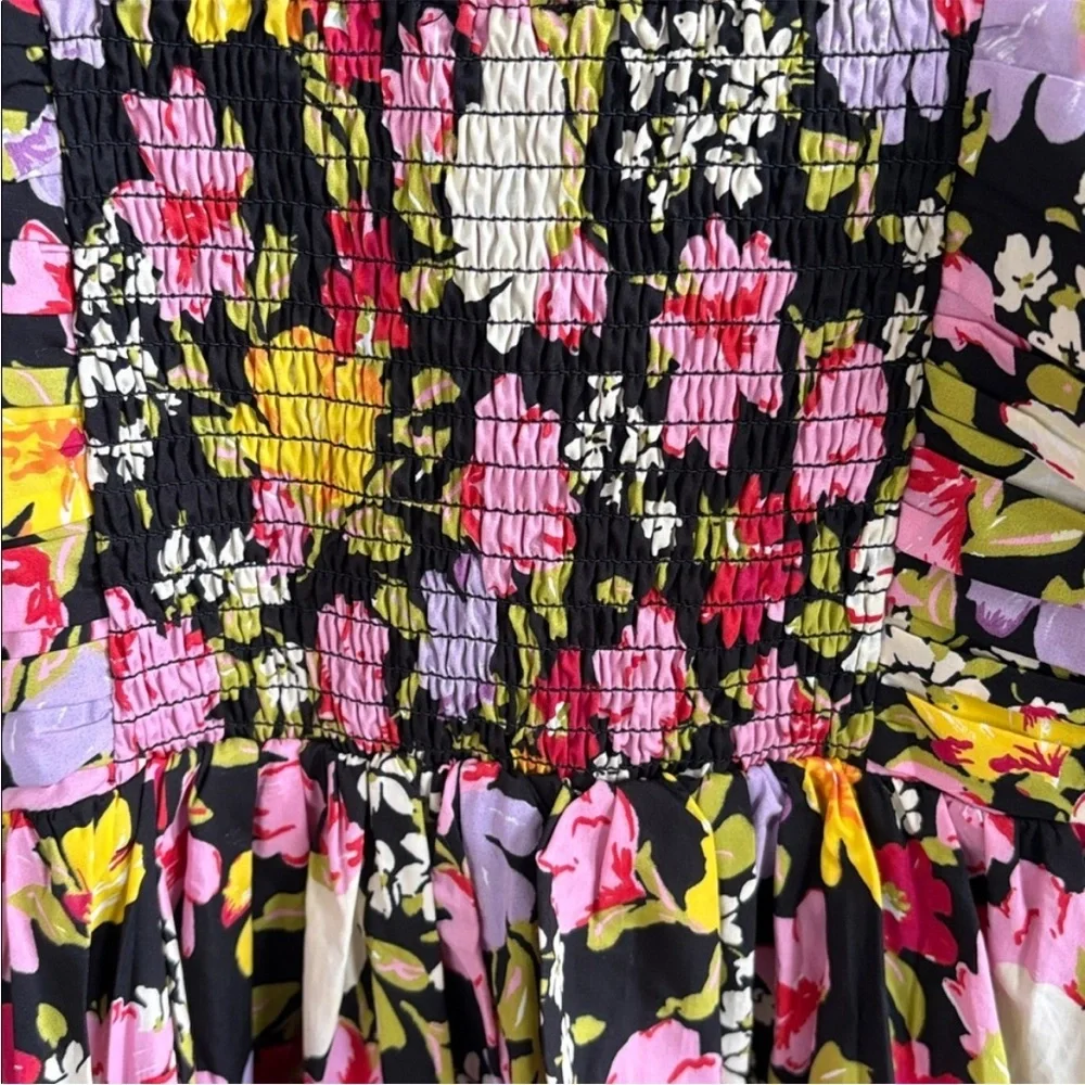 NWT Nobody's Child Nova Puff Sleeve
Black Floral Midi Dress Size 6 - Picture 15 of 15
